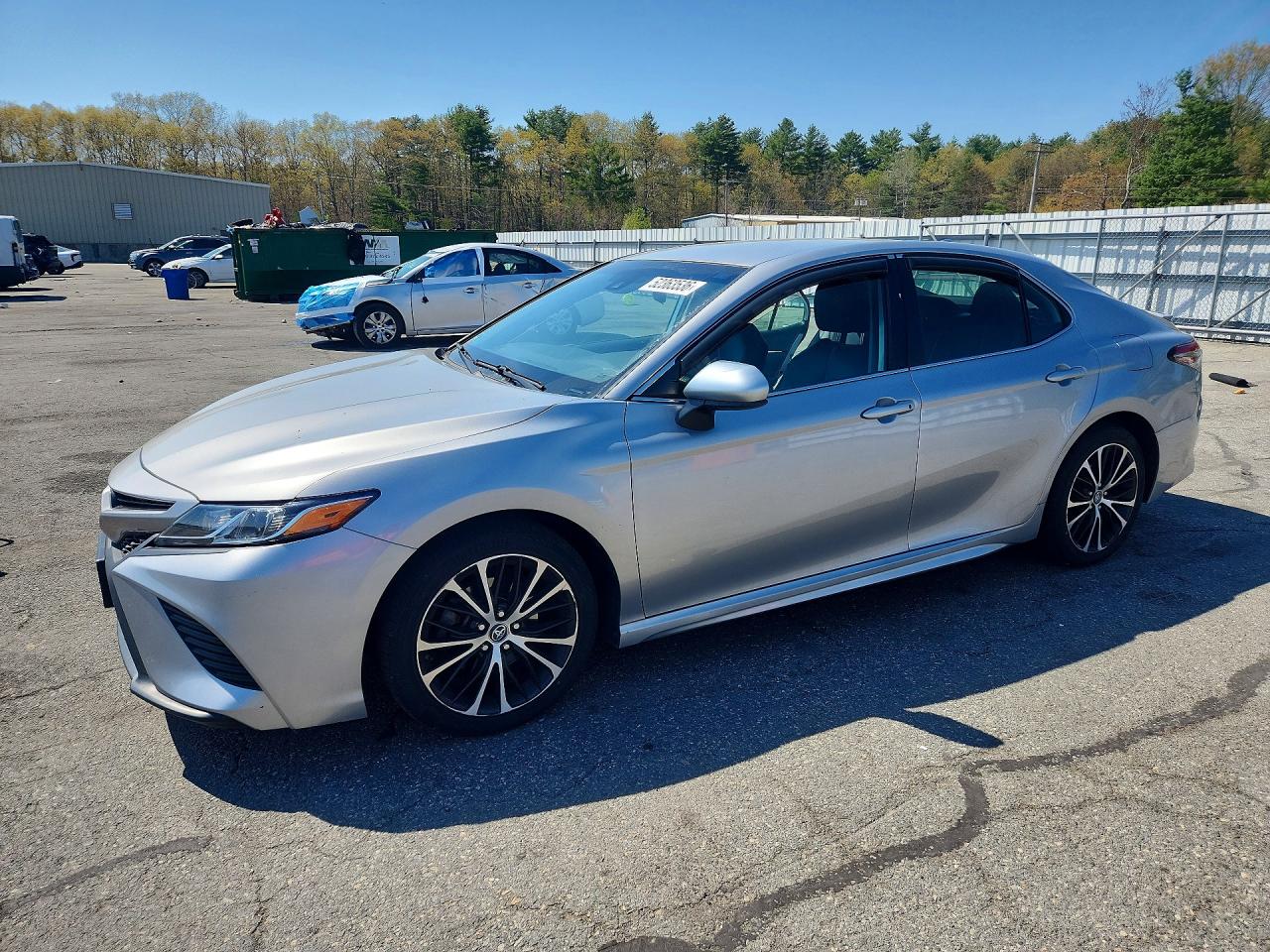 Salvage Toyota Camry Image