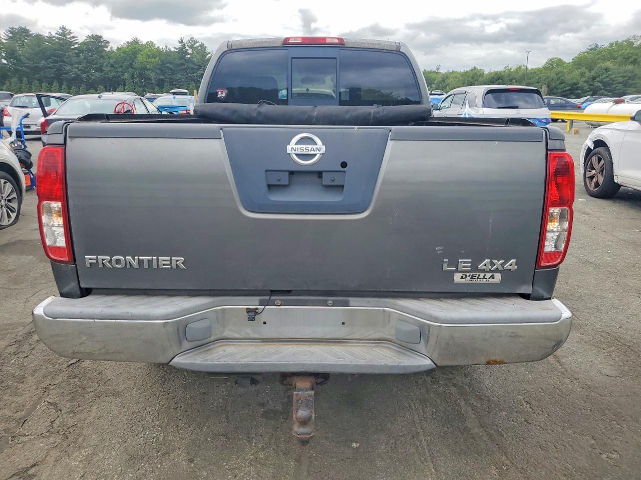 Nissan Frontier Se