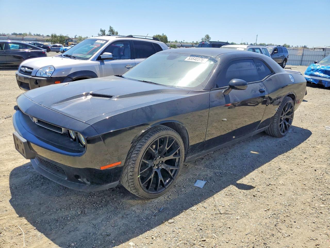 Salvage Dodge Challenger Image