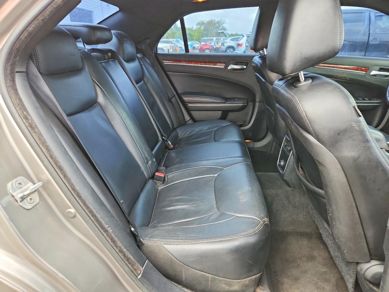 Chrysler 300
