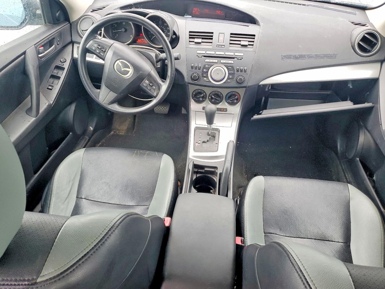 Mazda 3 I
