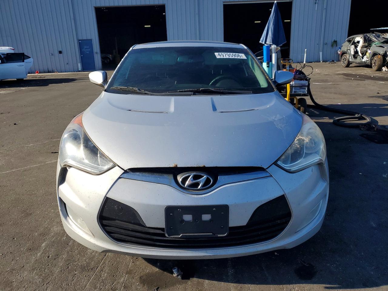 Hyundai VELOSTER Base
