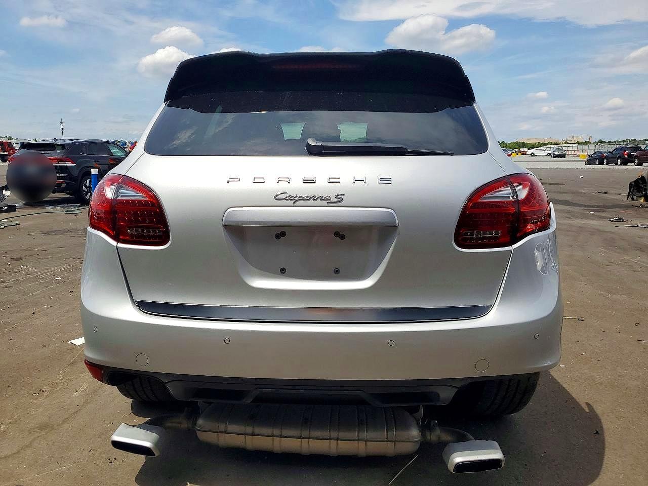 Porsche Cayenne S