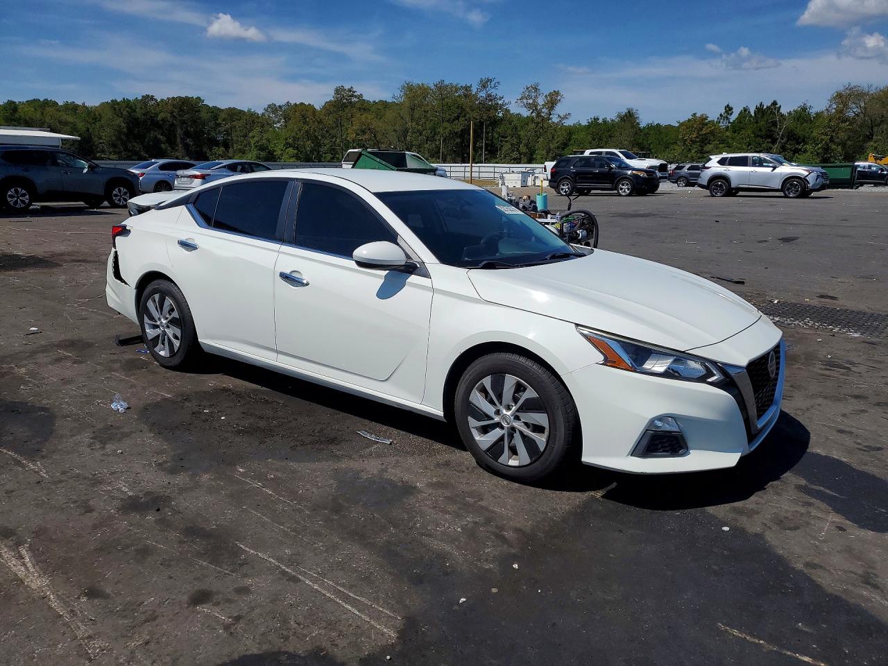 Nissan Altima S