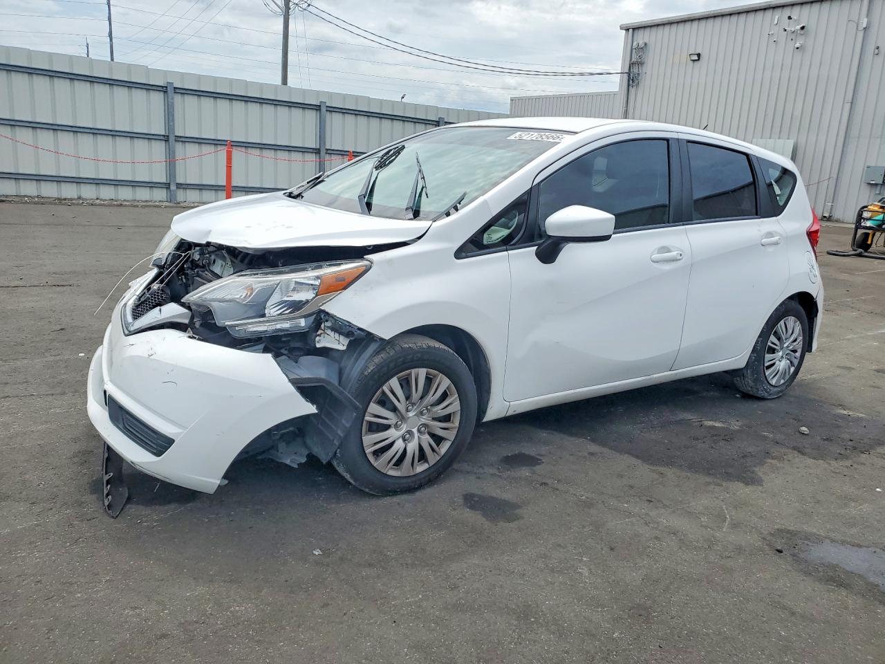 Salvage Nissan Versa Image