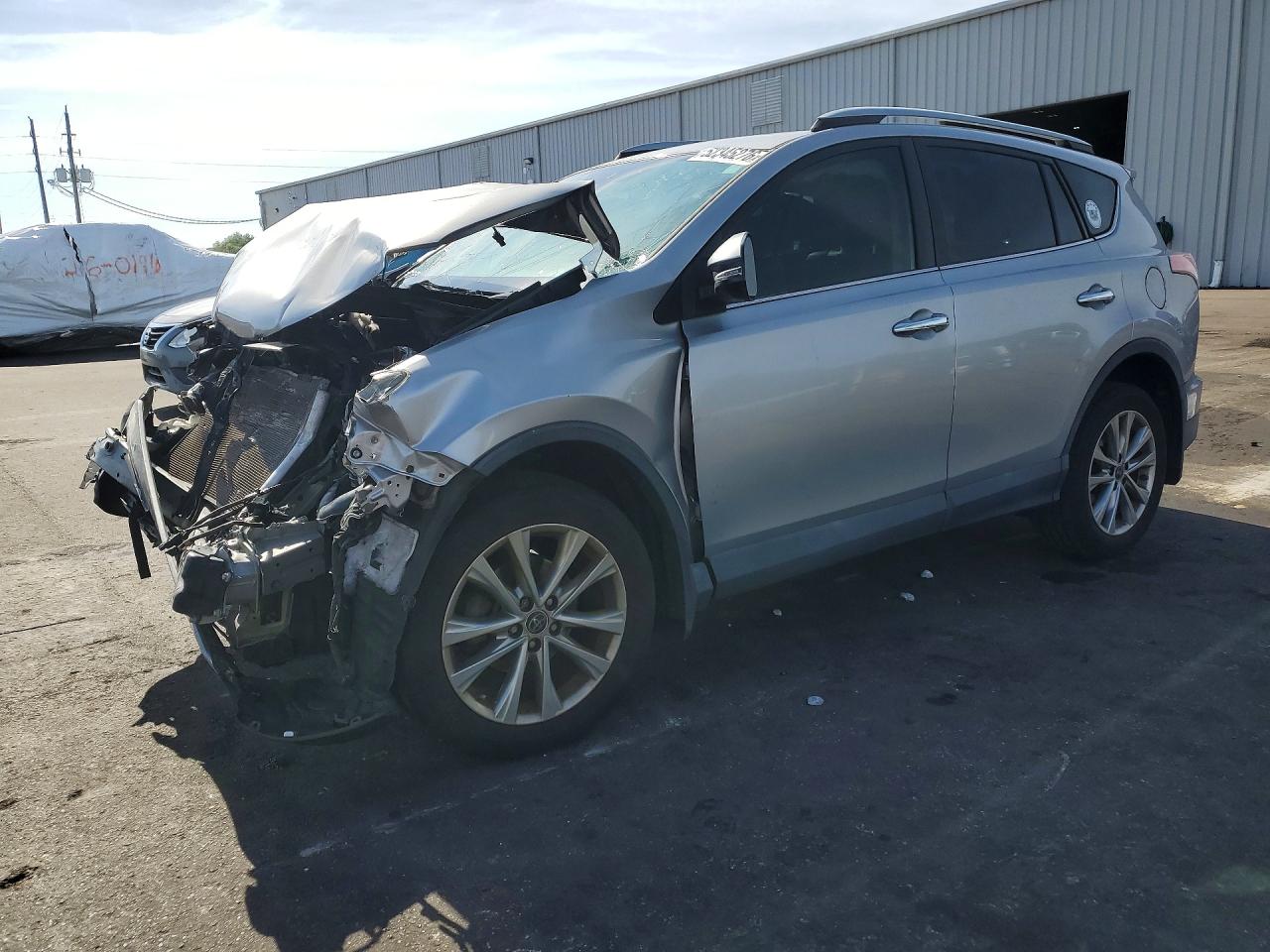 Salvage Toyota RAV4 Image