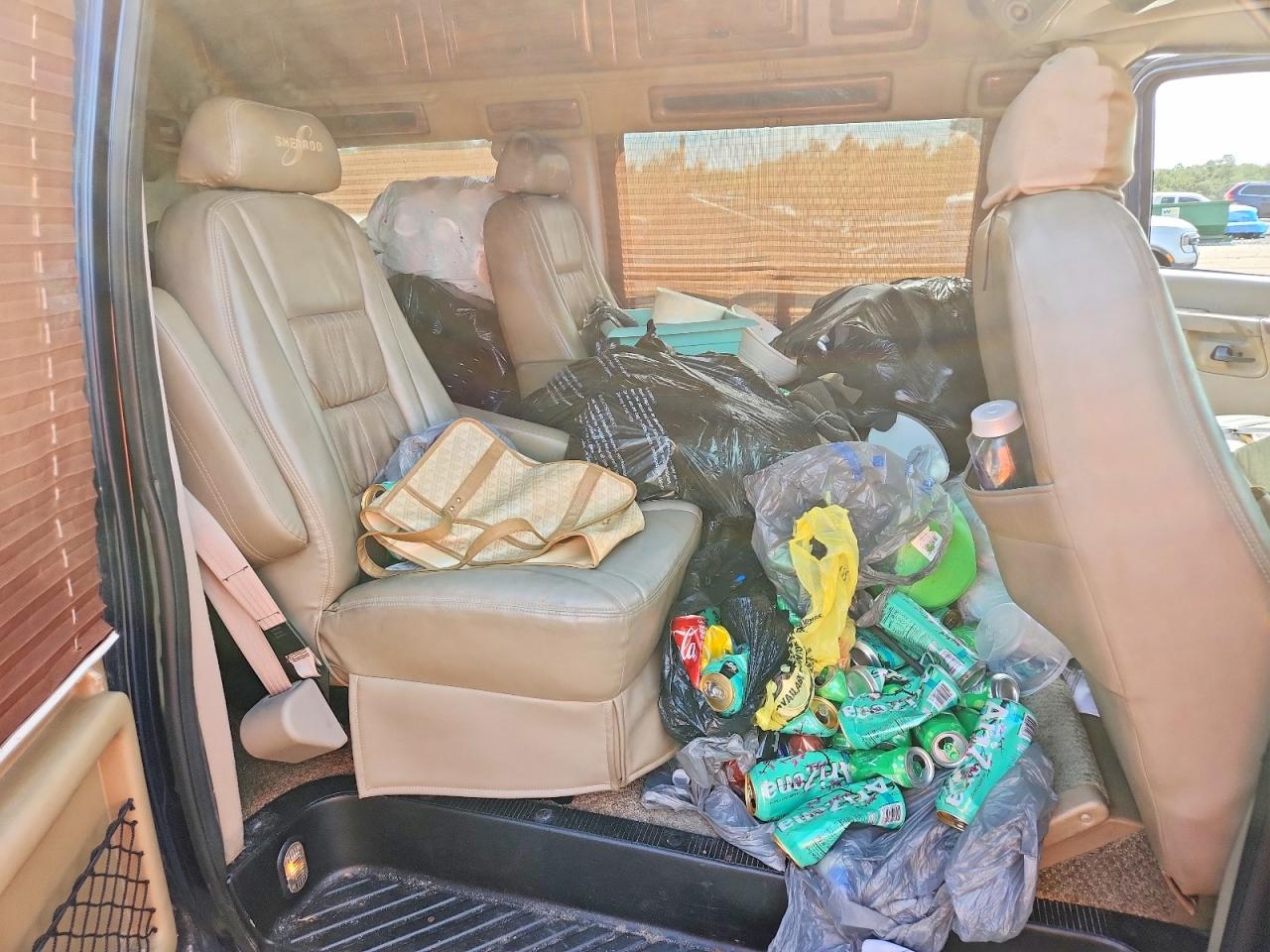 Ford Econoline E150 Van