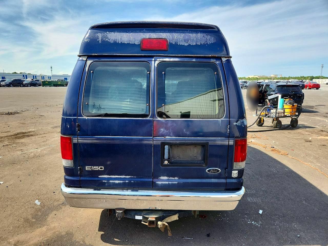 Ford Econoline E150 Van