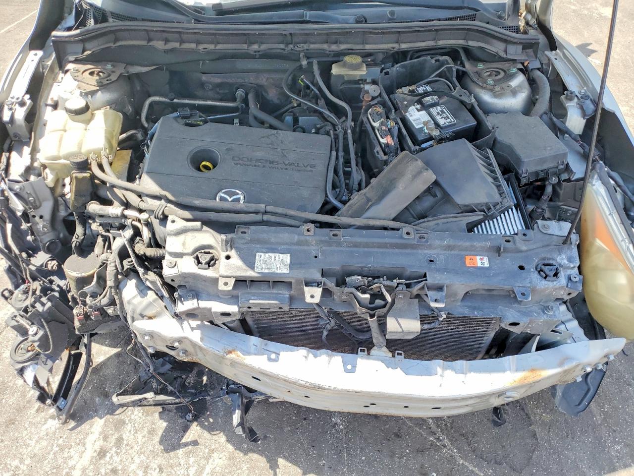 Mazda 3 I