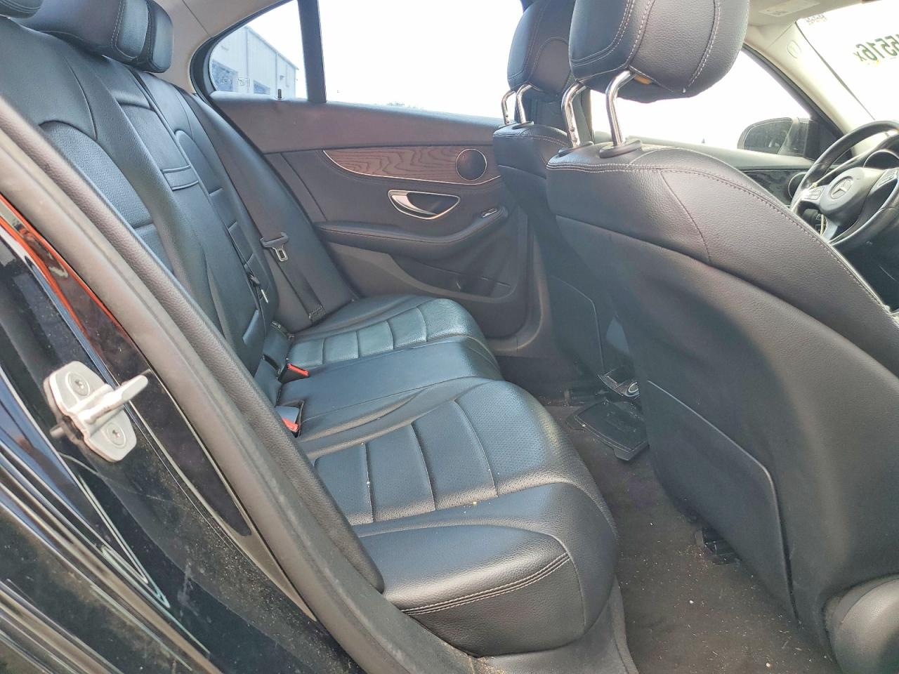 Mercedes-Benz C-Class 300