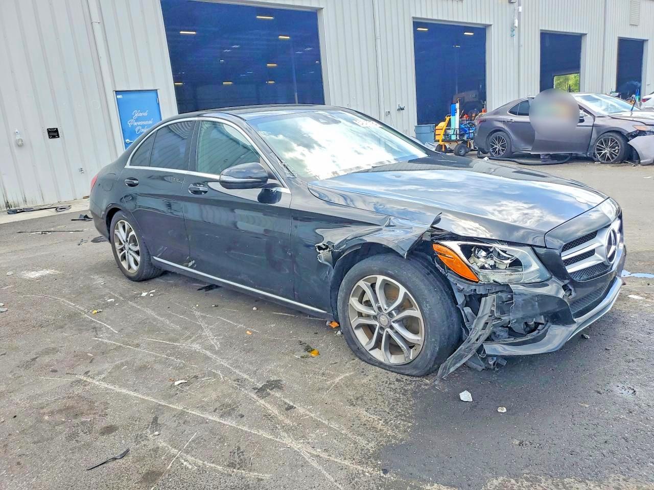Mercedes-Benz C-Class 300