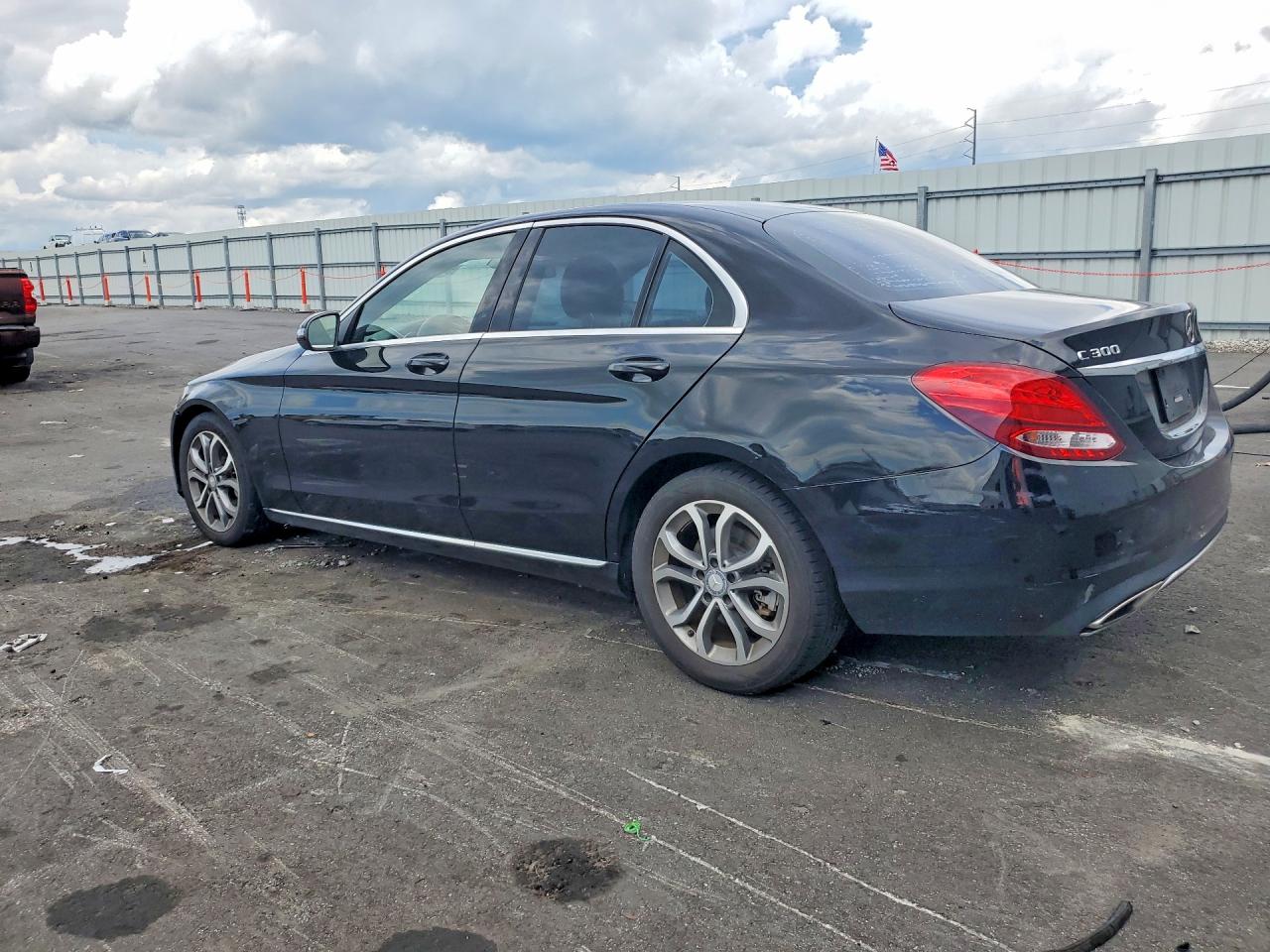 Mercedes-Benz C-Class 300