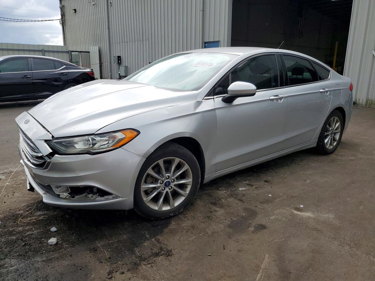 Salvage Ford Fusion Image