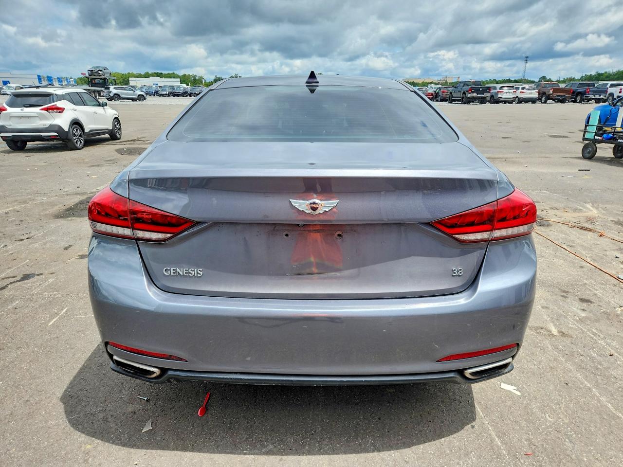 Hyundai Genesis 3.8l