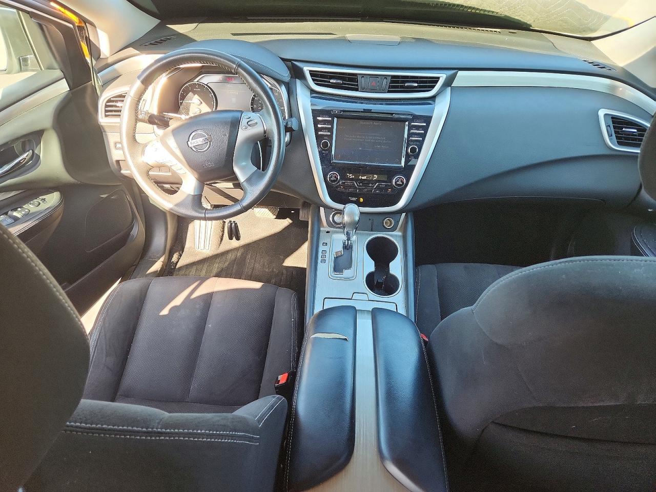 Nissan Murano Sv