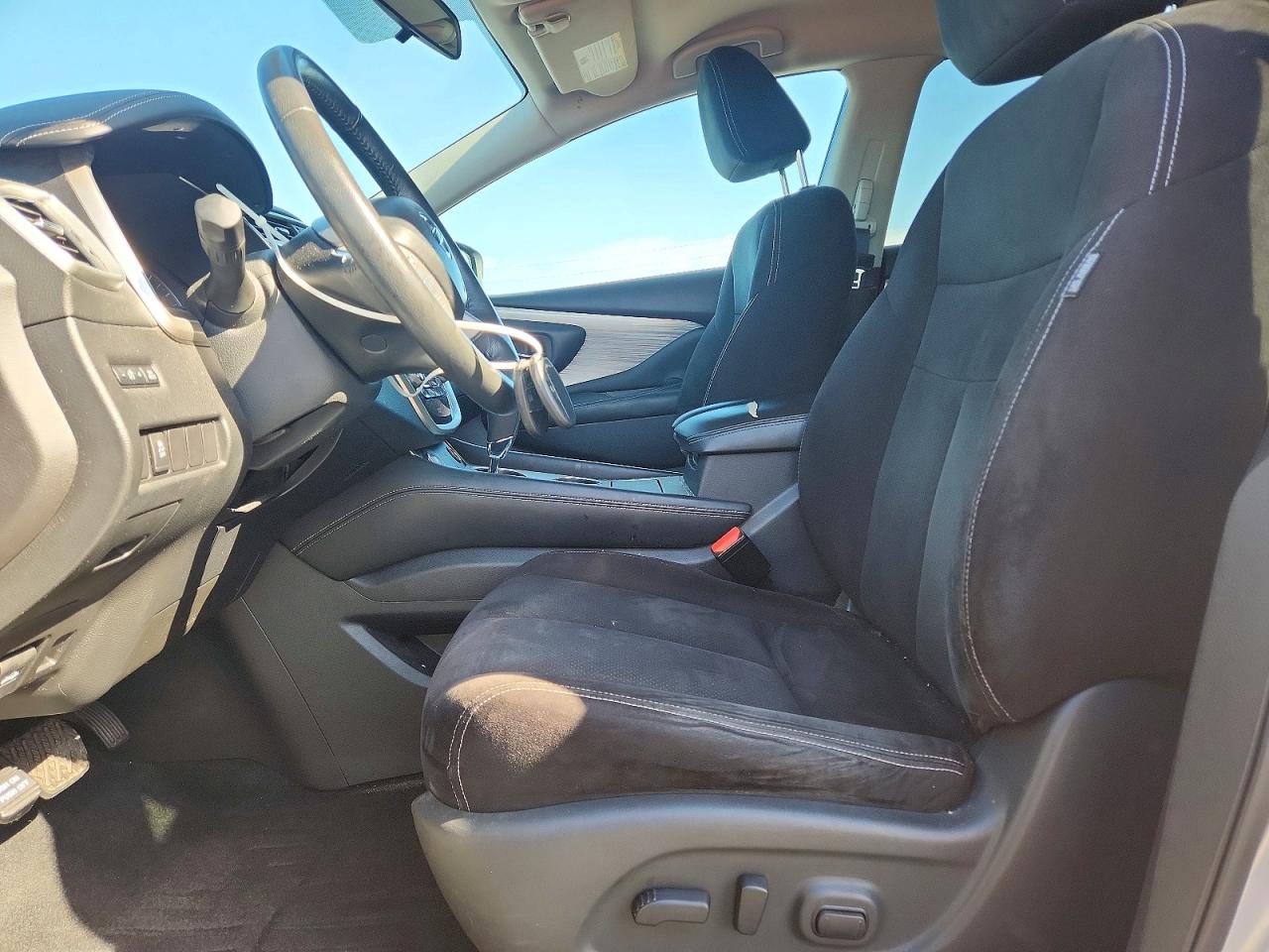 Nissan Murano Sv