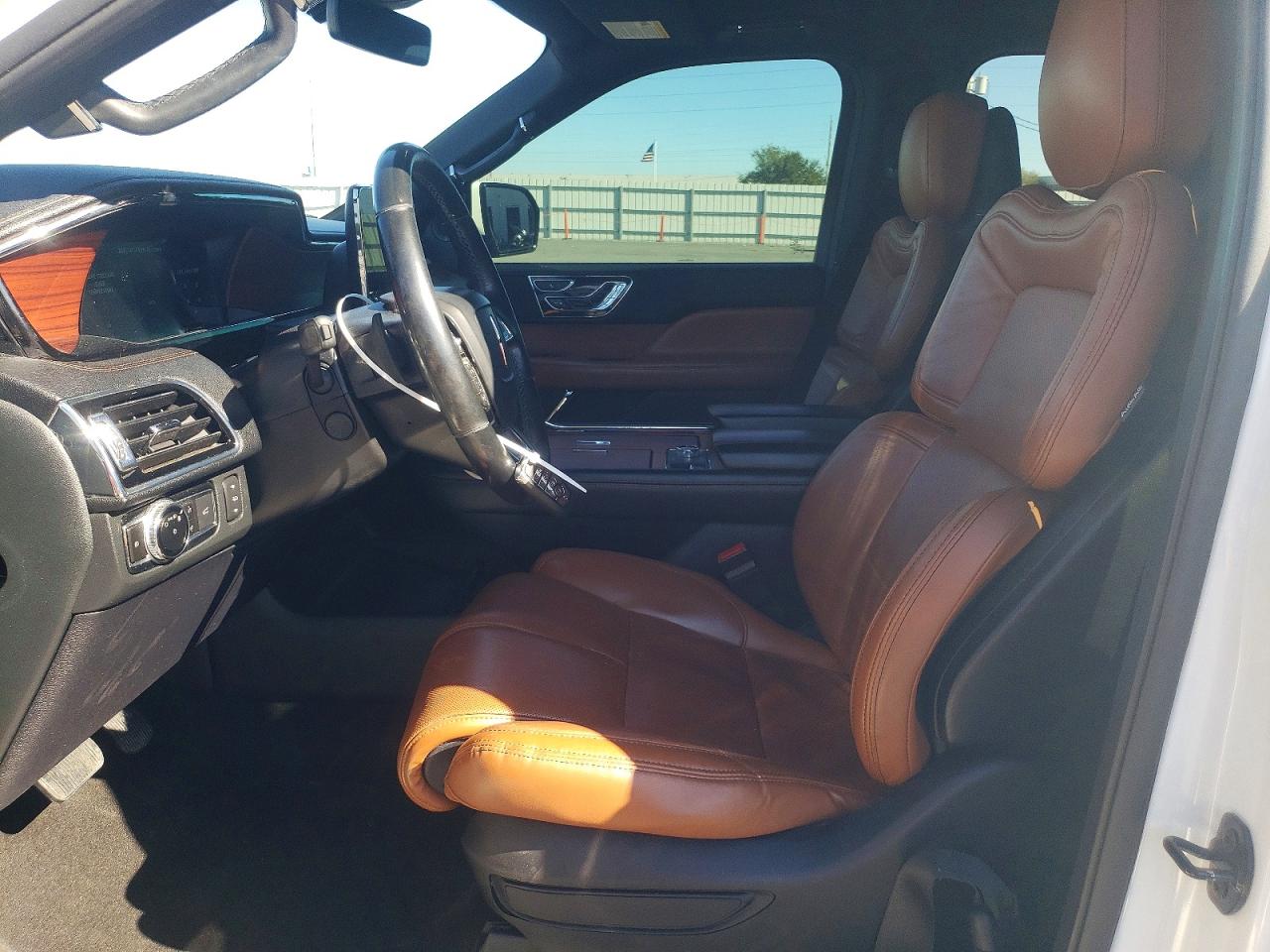 Lincoln Navigator L Reserve