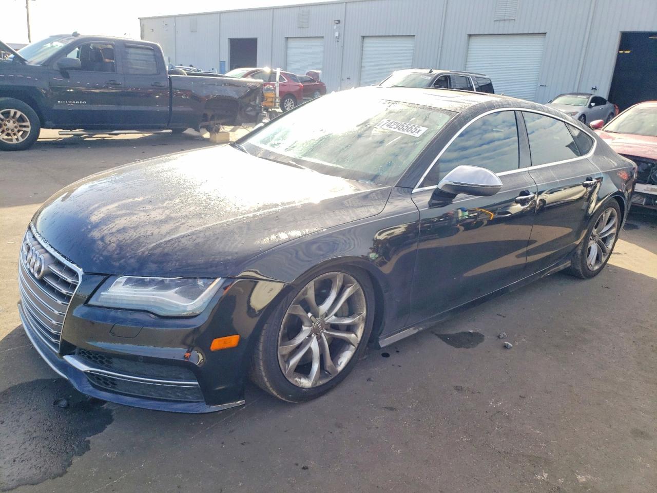 Salvage Audi S7 Image