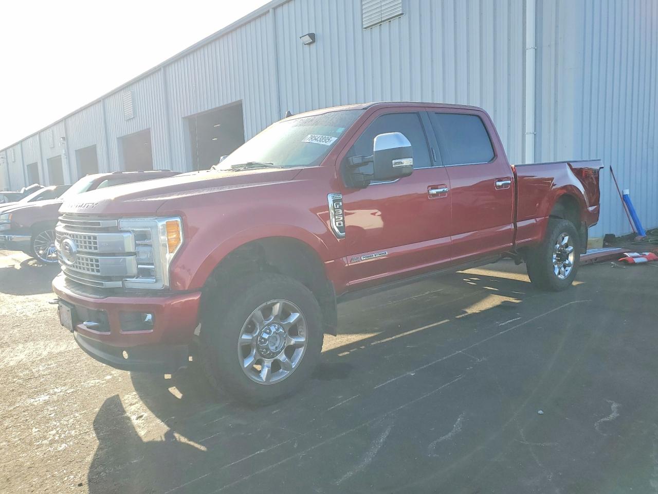 Salvage Ford F-350 Image