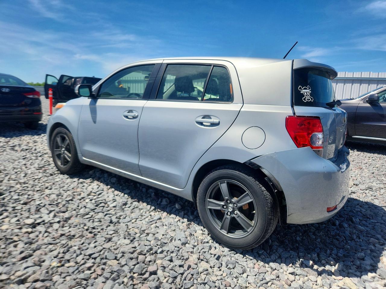 Scion xD 10 Series