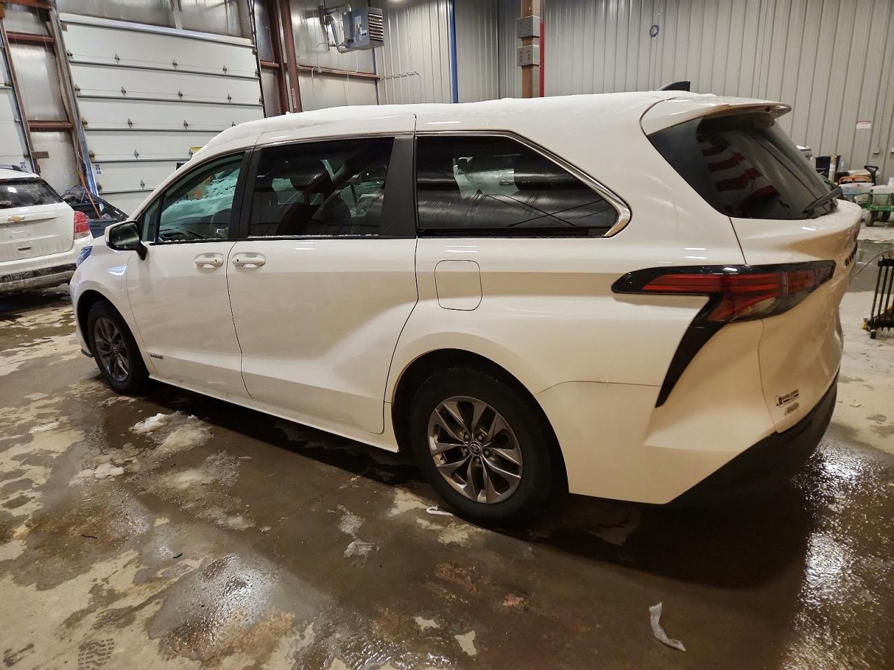 Toyota Sienna Le