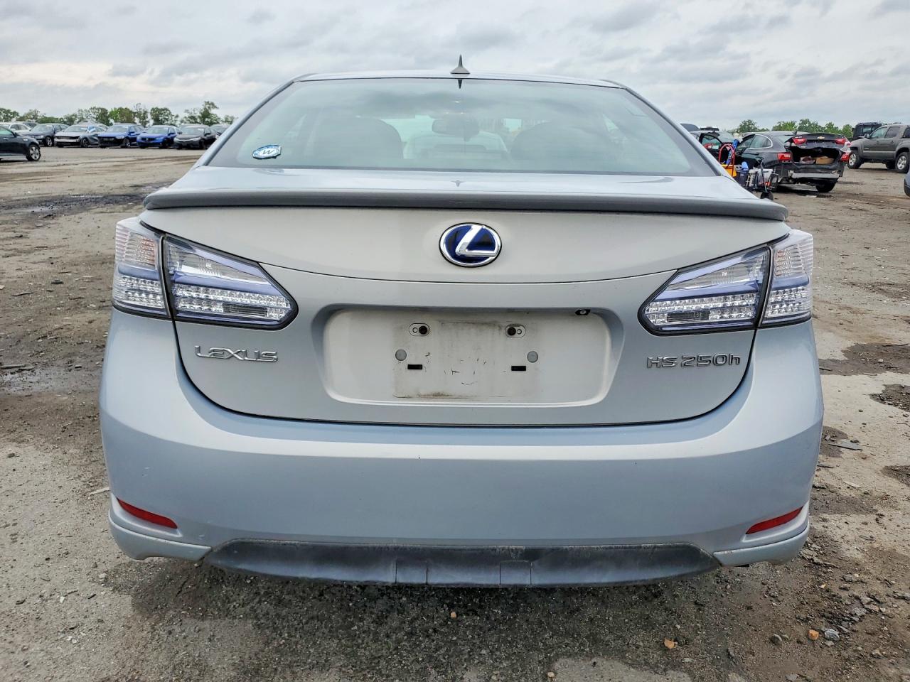 Lexus Hs
