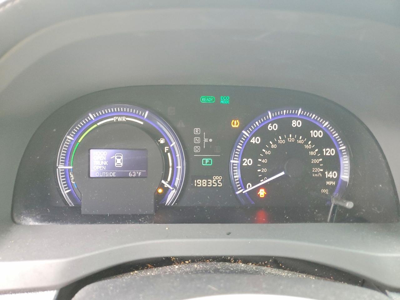 Lexus Hs