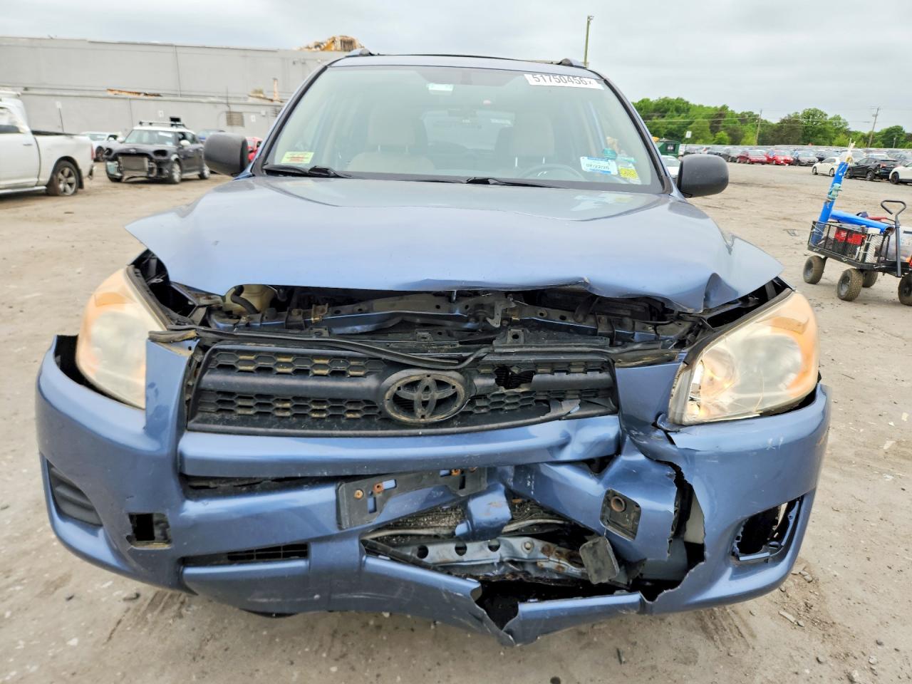 Toyota RAV4 Base