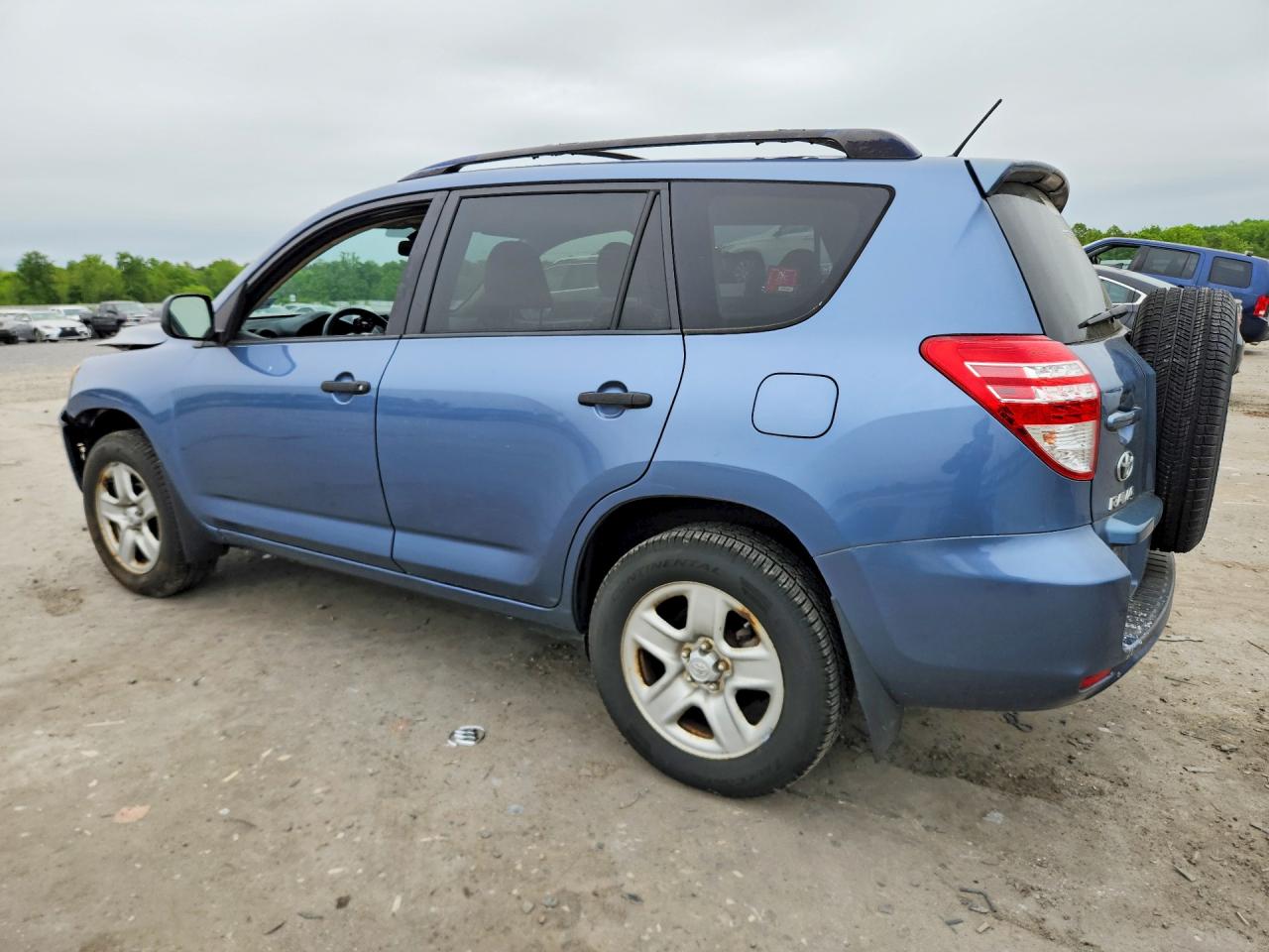 Toyota RAV4 Base