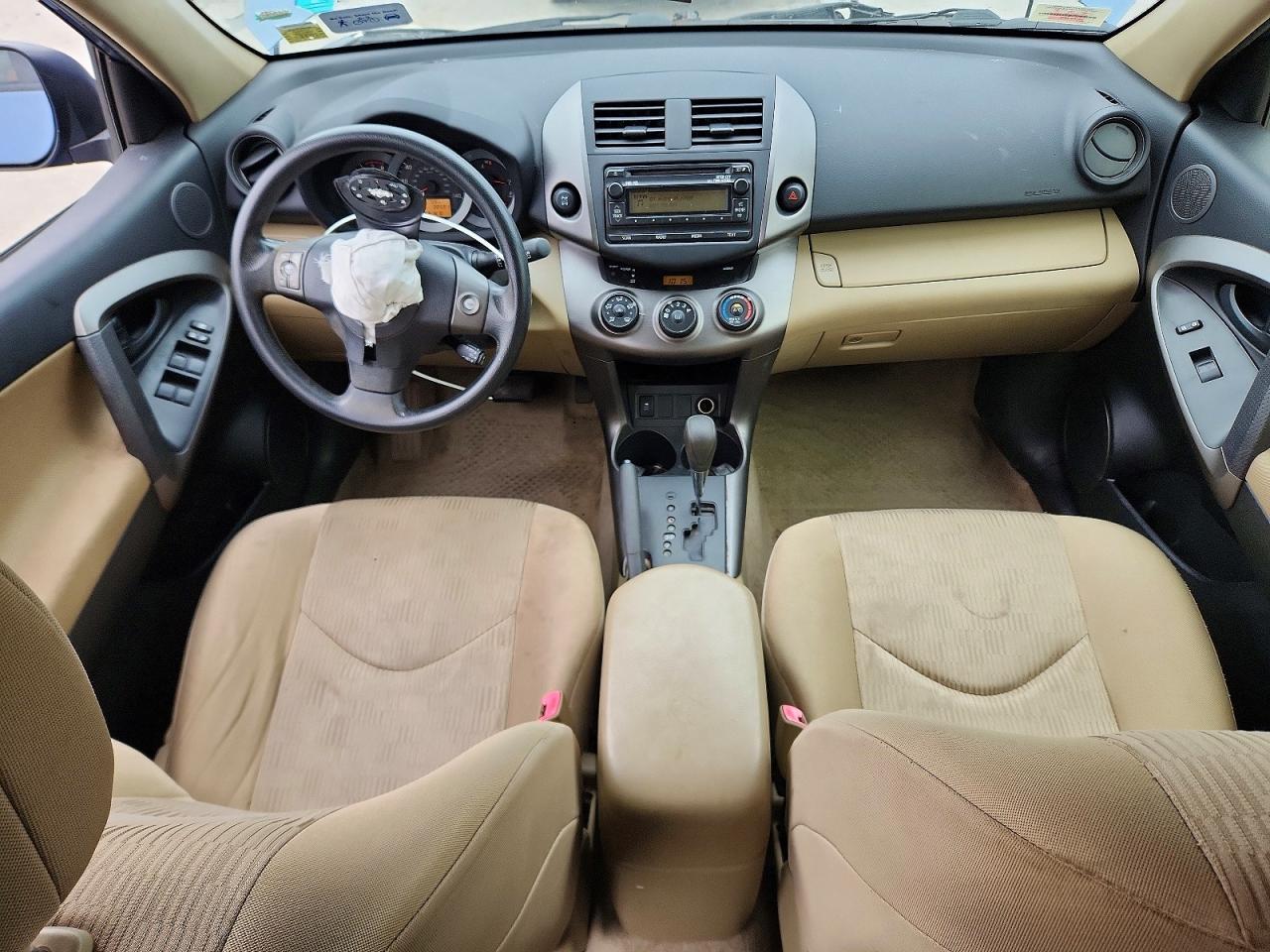 Toyota RAV4 Base