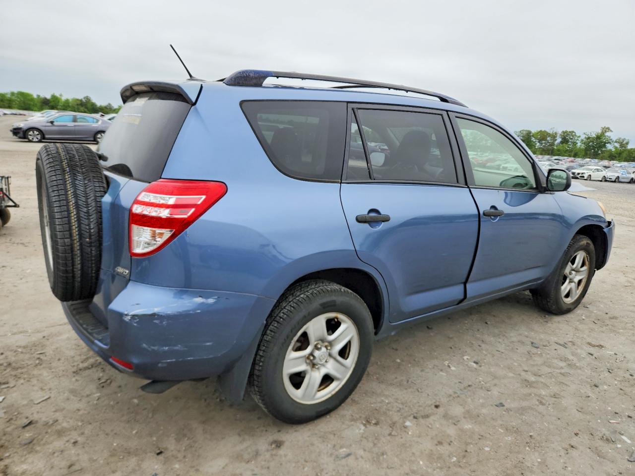 Toyota RAV4 Base