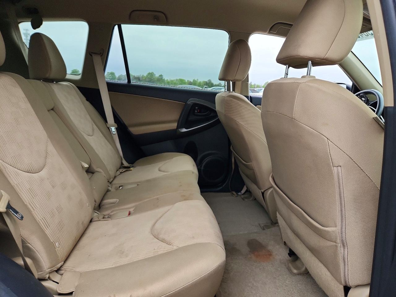 Toyota RAV4 Base