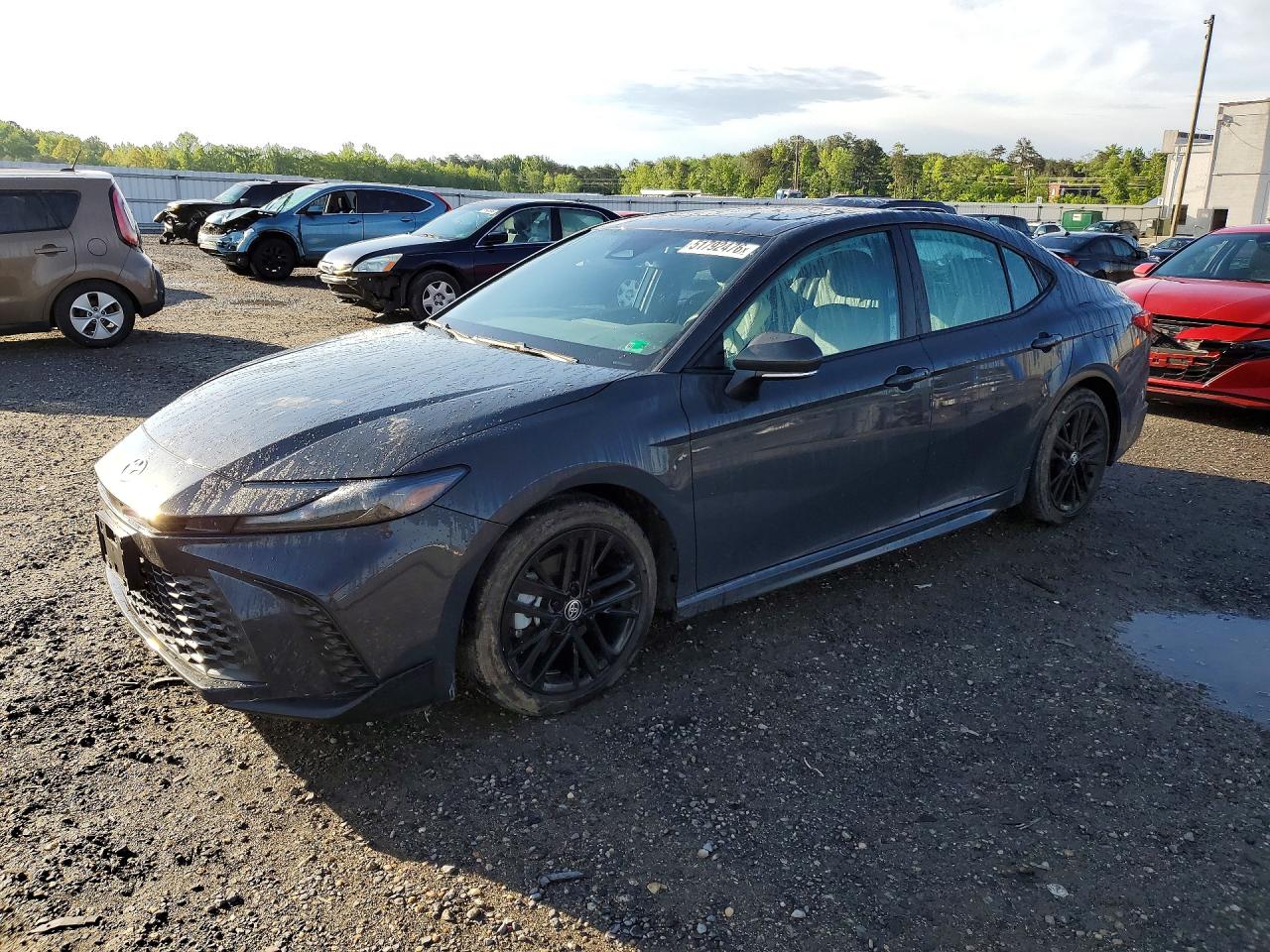 Salvage Toyota Camry Image