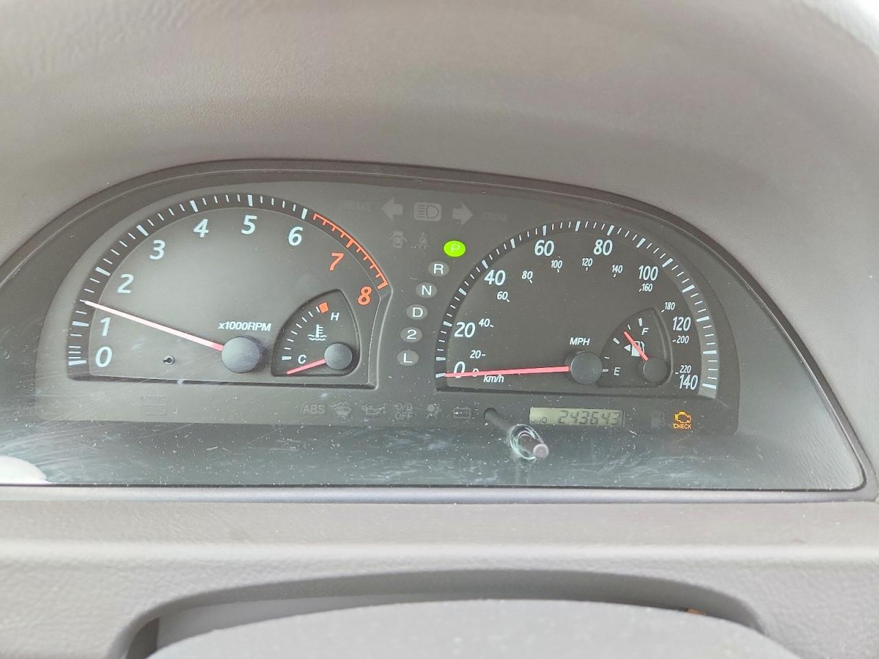 Toyota Camry Le