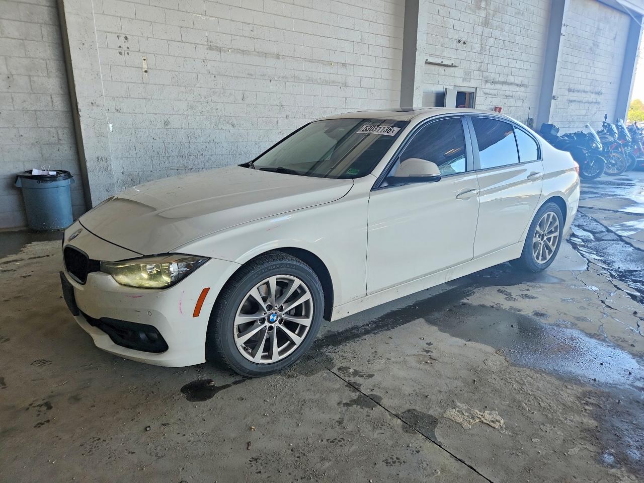 Salvage BMW 3 Series Image
