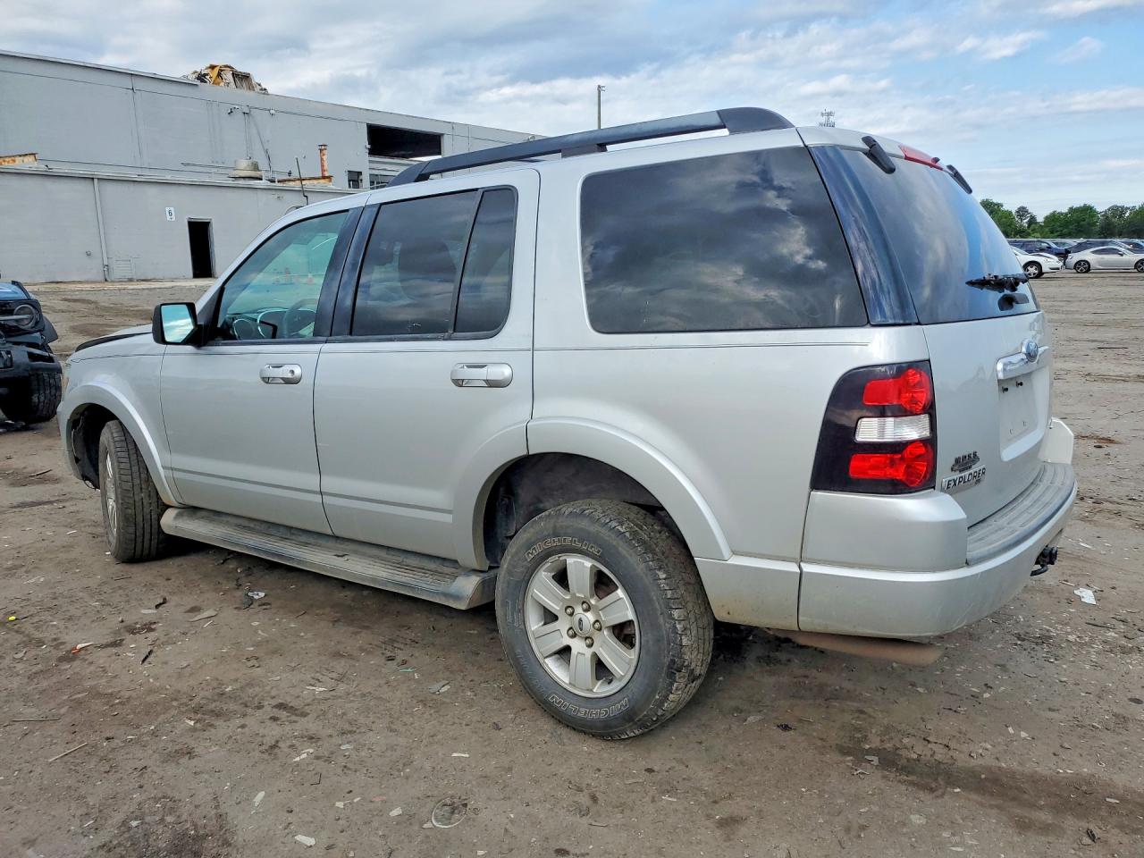 Ford Explorer Xlt