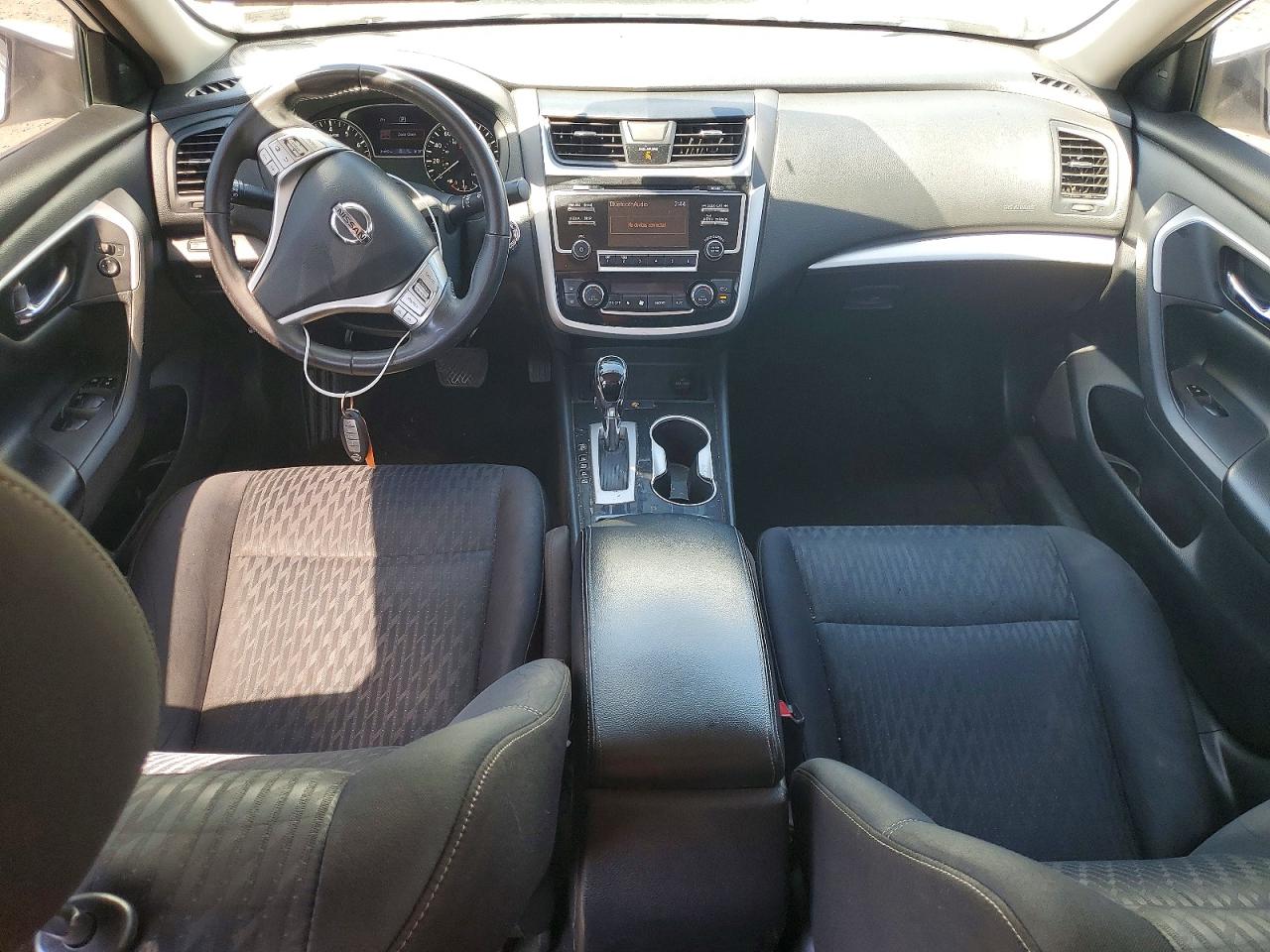 Nissan Altima 2.5 Sv