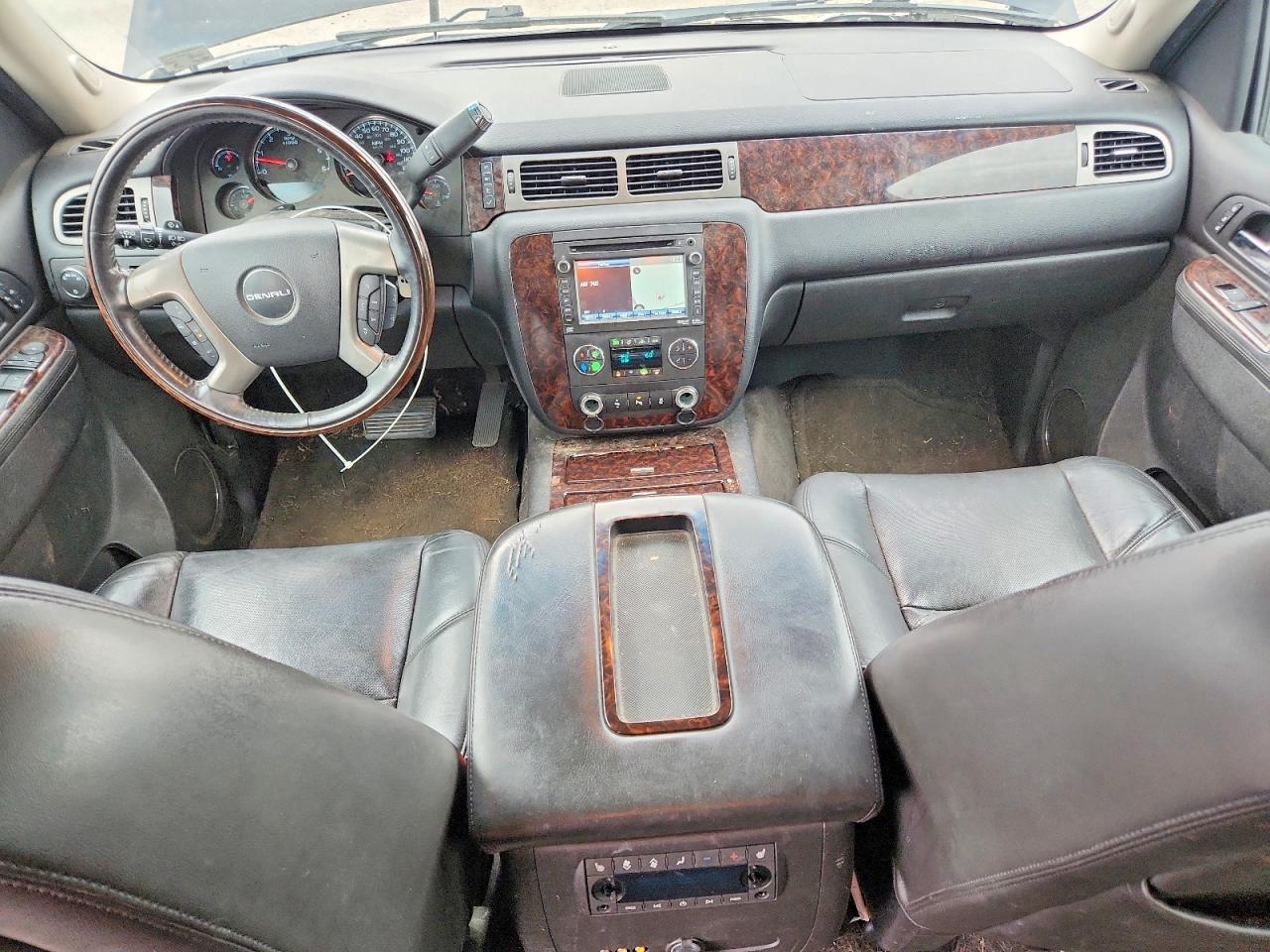 GMC Yukon Denali