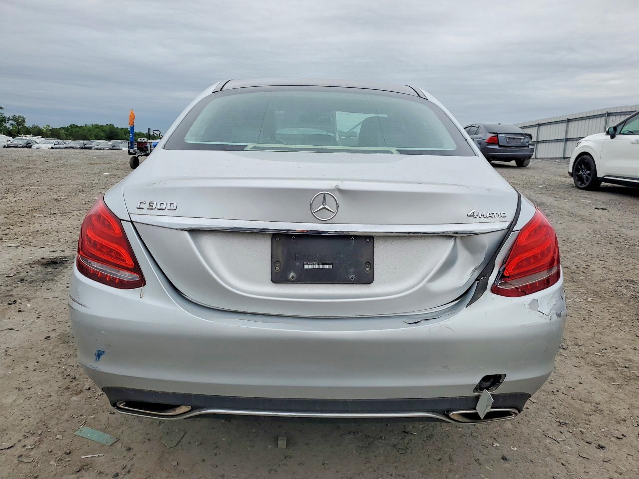 Mercedes-Benz C-Class 300 4matic