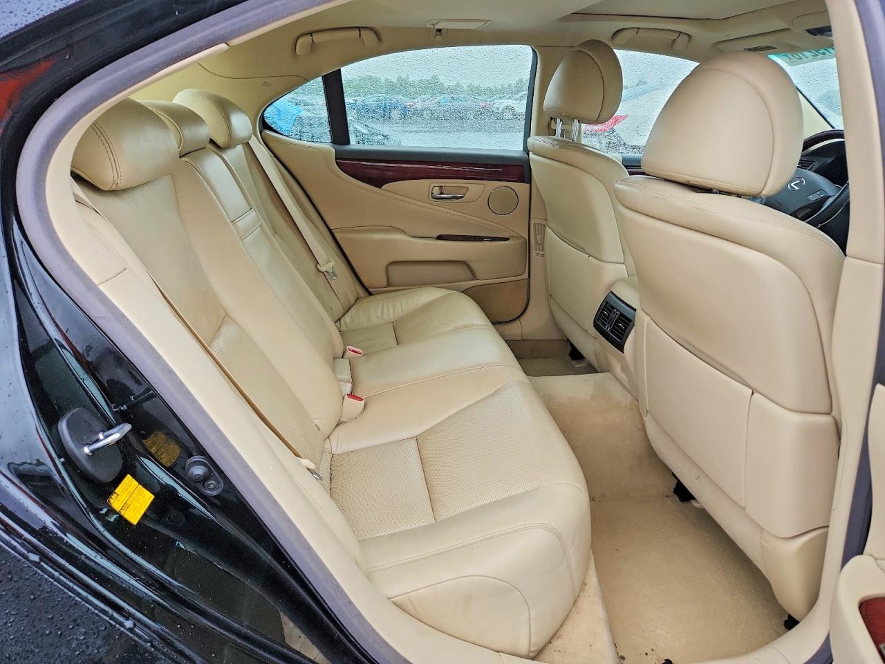 Lexus LS 460