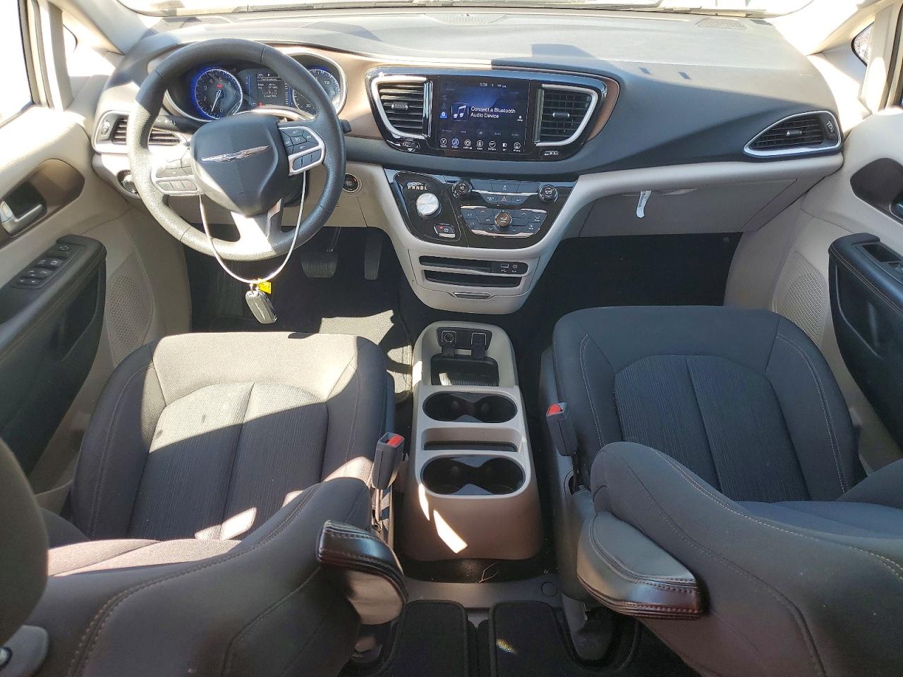 Chrysler Pacifica Touring