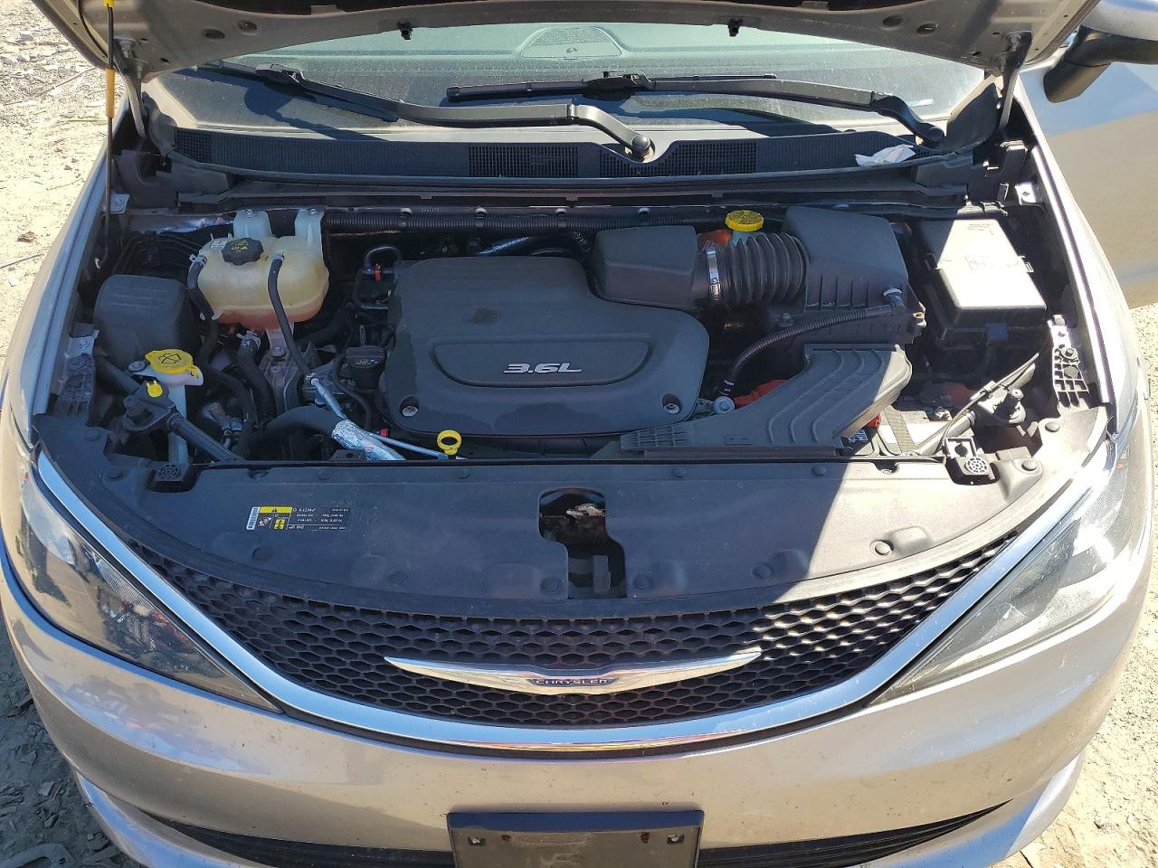 Chrysler Pacifica Touring