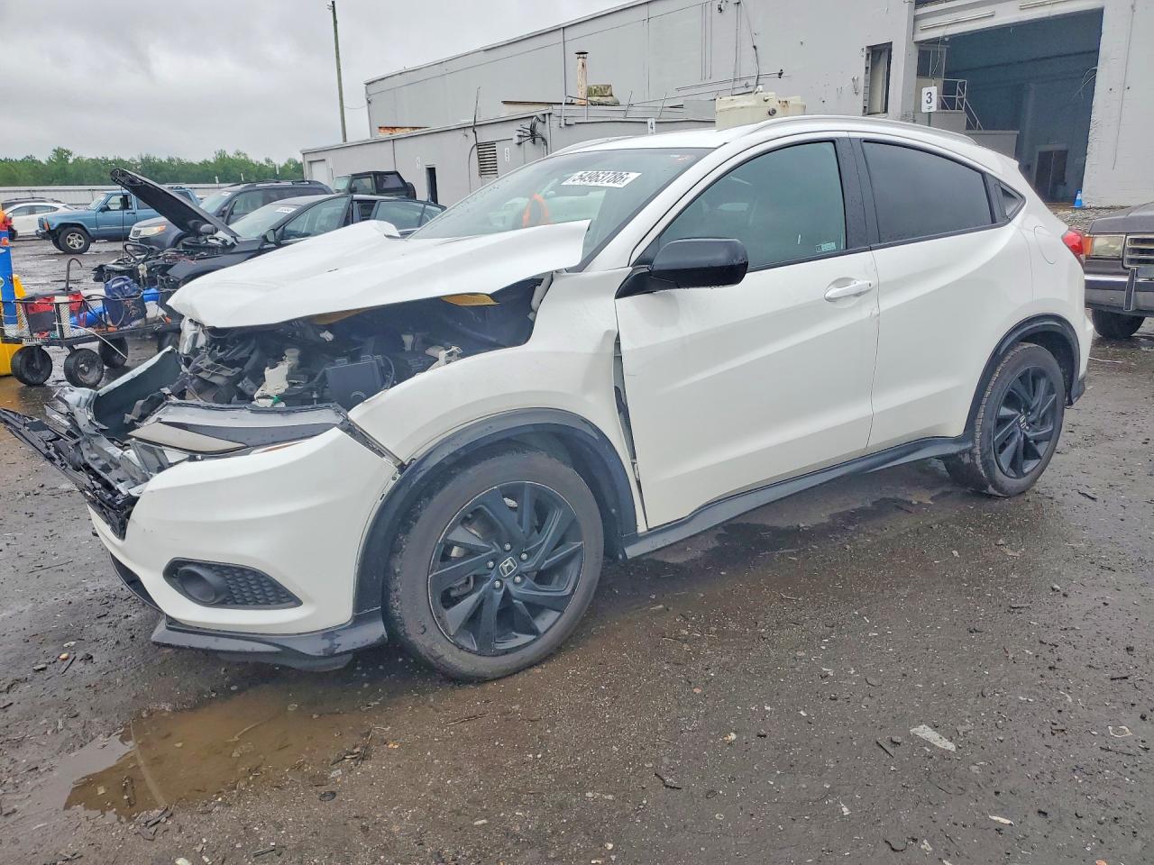 Salvage Honda HR-V Image