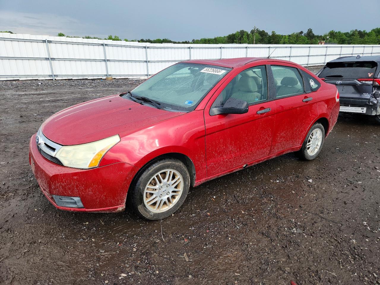 Salvage Ford Focus Image
