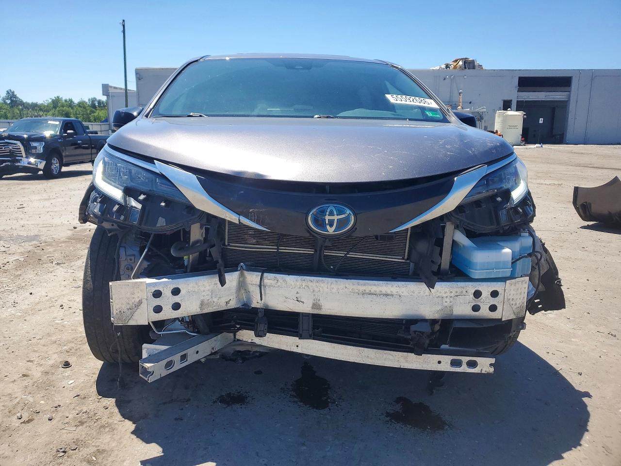 Toyota Sienna Xse