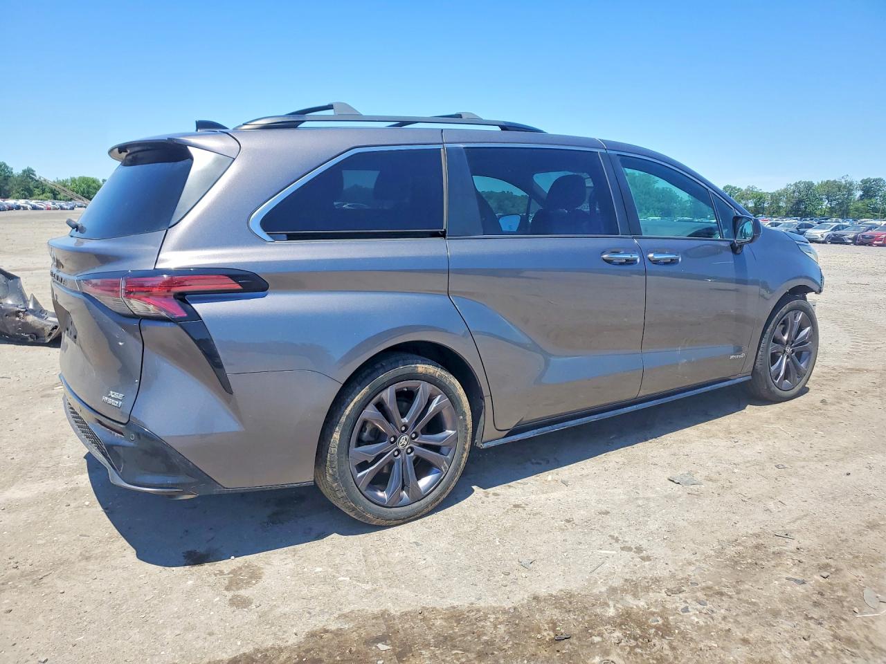 Toyota Sienna Xse