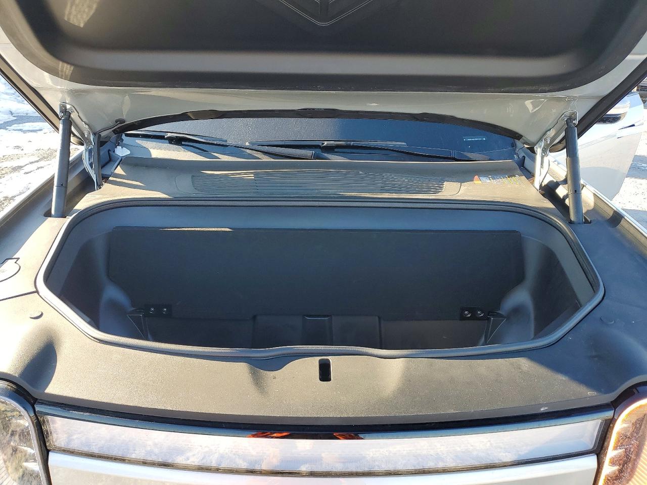 Rivian Ris Adventure