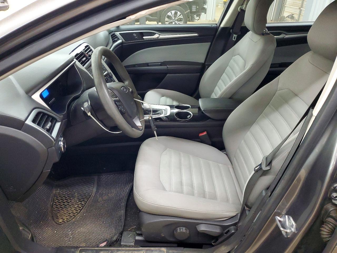 Ford Fusion S