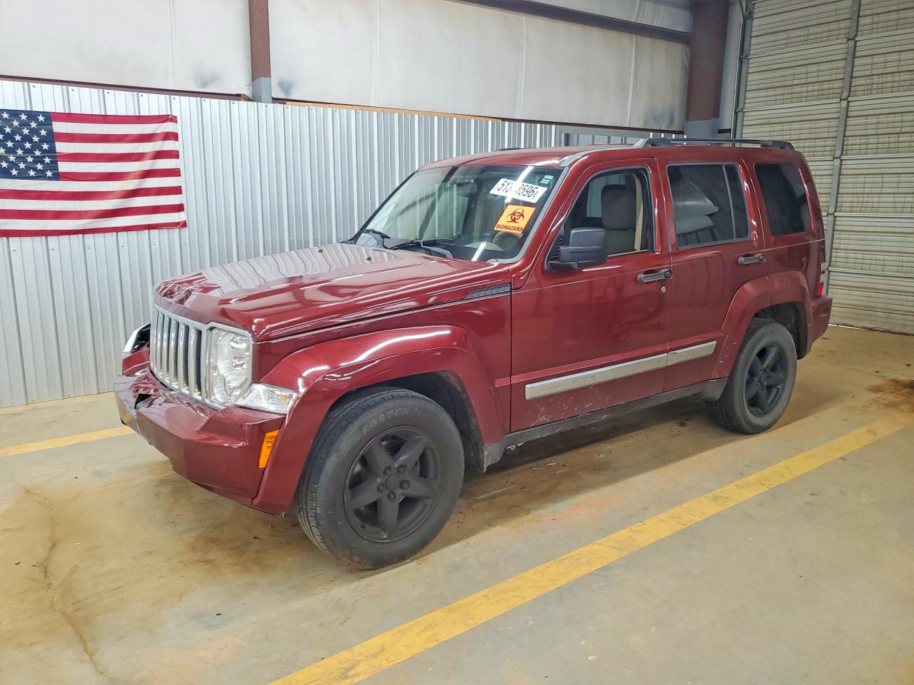 Salvage Jeep Liberty Image