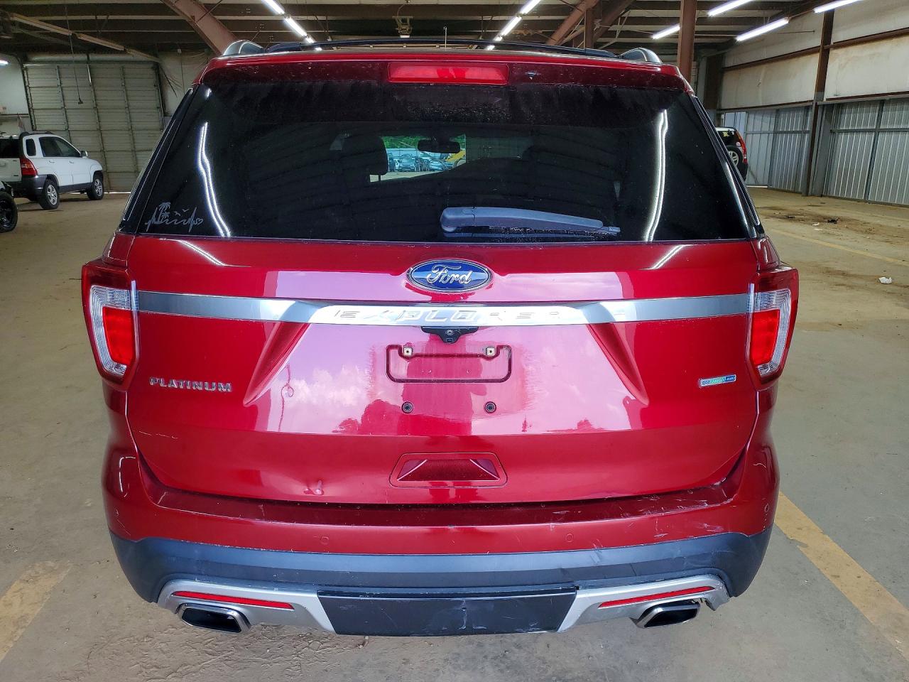 Ford Explorer Platinum